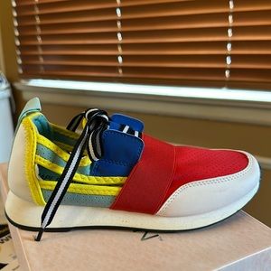 Multi color sneaker